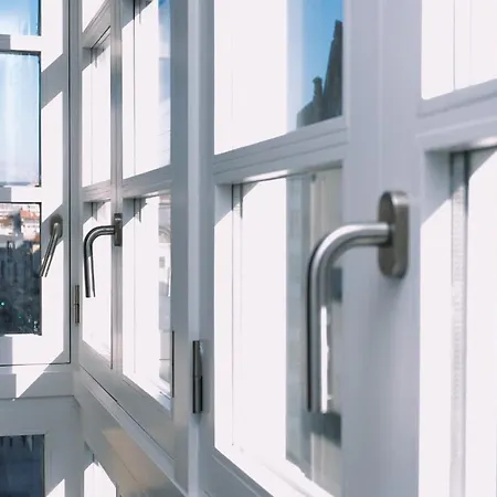 Atico Con Luz Y Brillo En By דירה ויגו