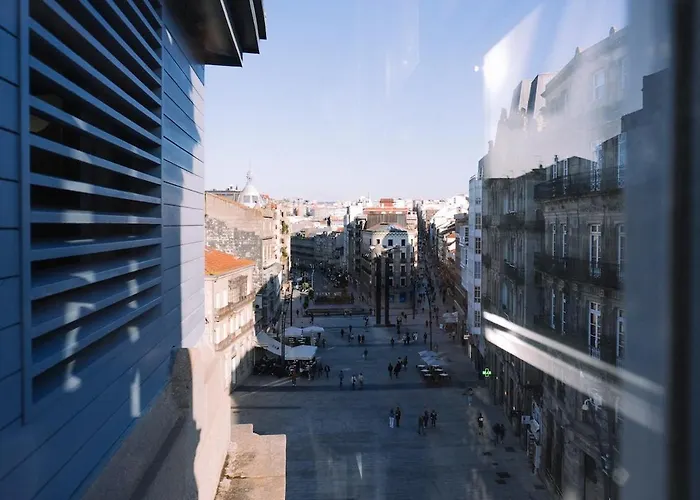 Atico Con Luz Y Brillo En By