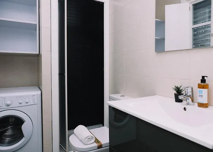 Atico Con Luz Y Brillo En By Appartement *