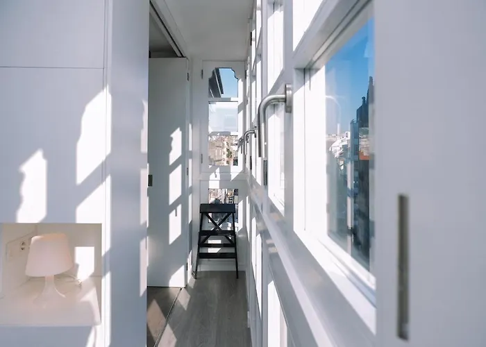 Atico Con Luz Y Brillo En By